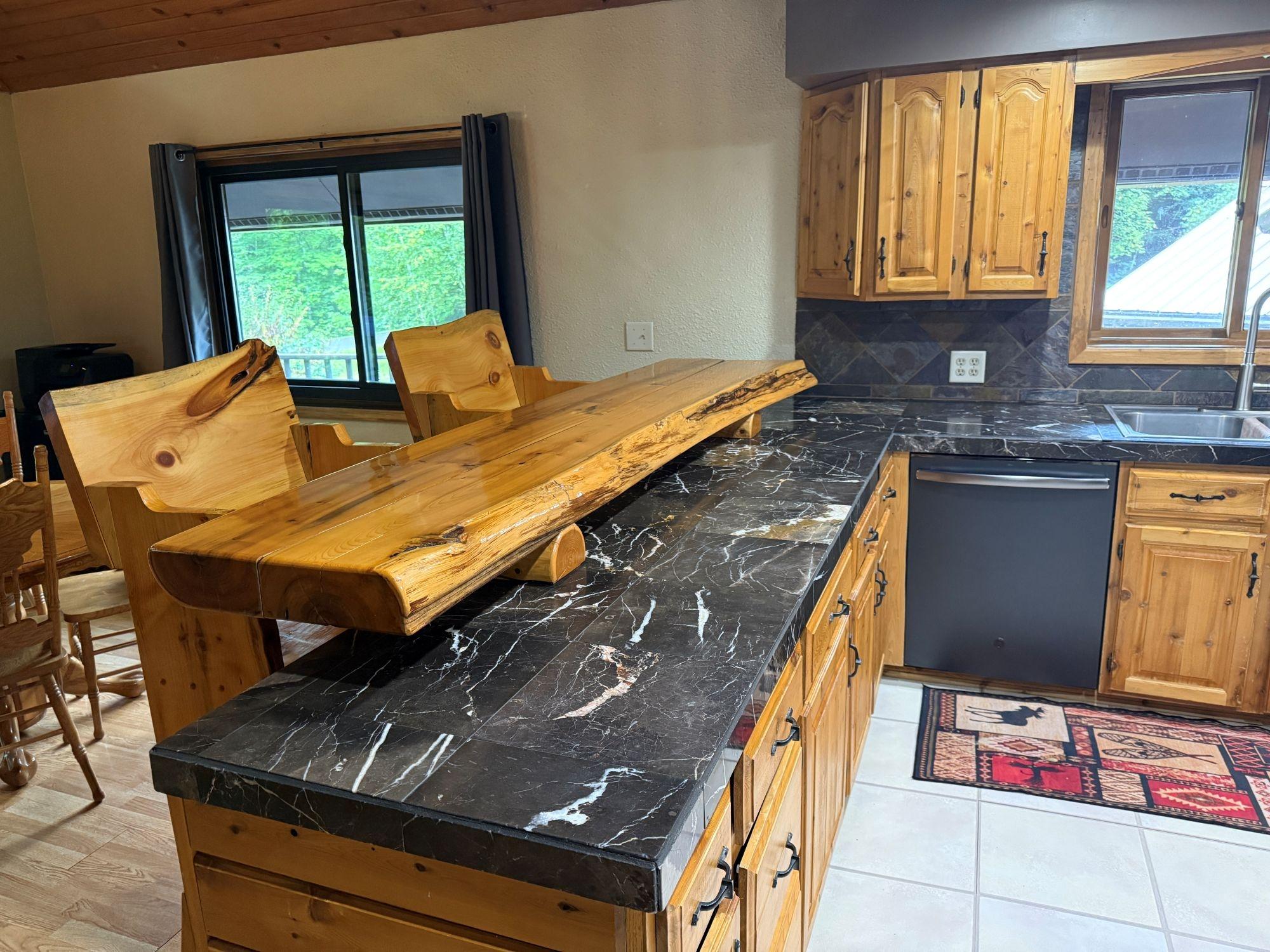 N11411 MUSKIE LN