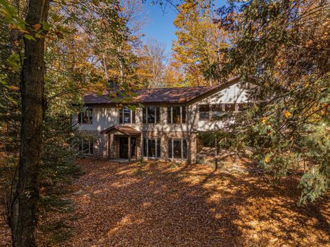 6714 HEMLOCK LN Three Lakes WI 54562