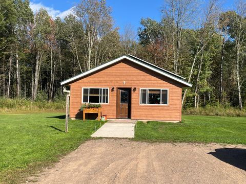 W5817 OLD 8 RD W Prentice WI 54556