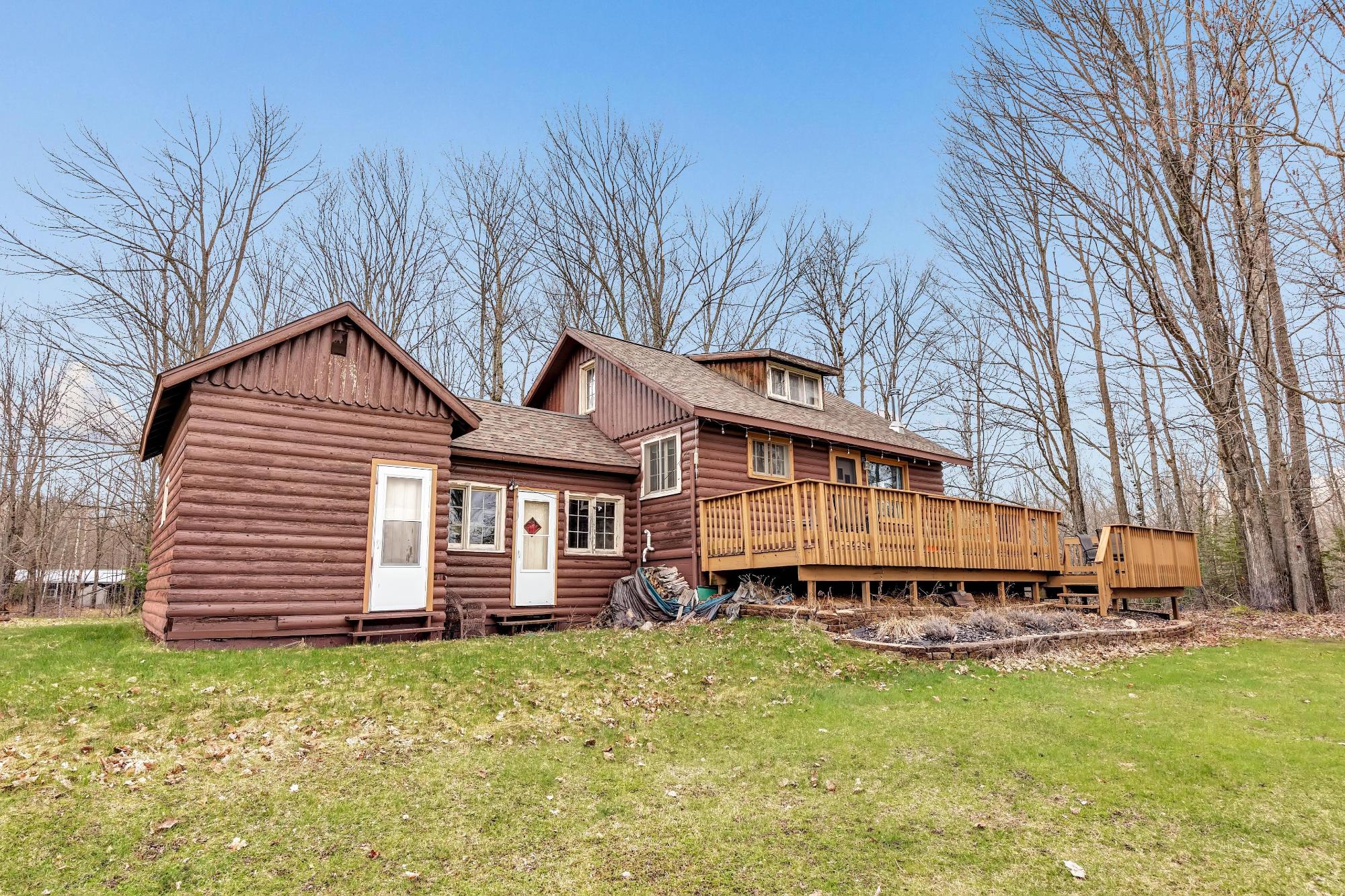 8303 KEITH SIDING RD