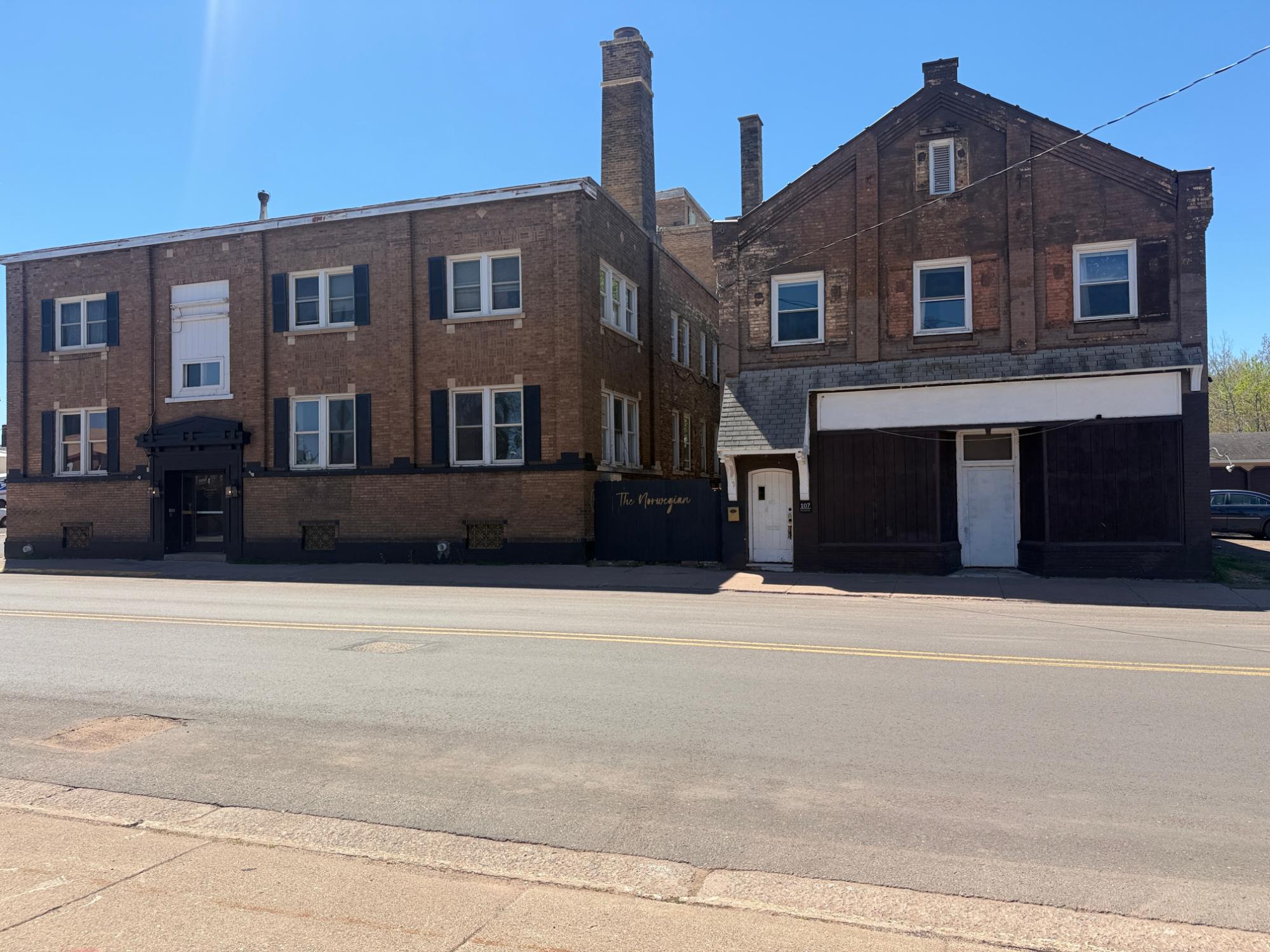 101 LOWELL ST N