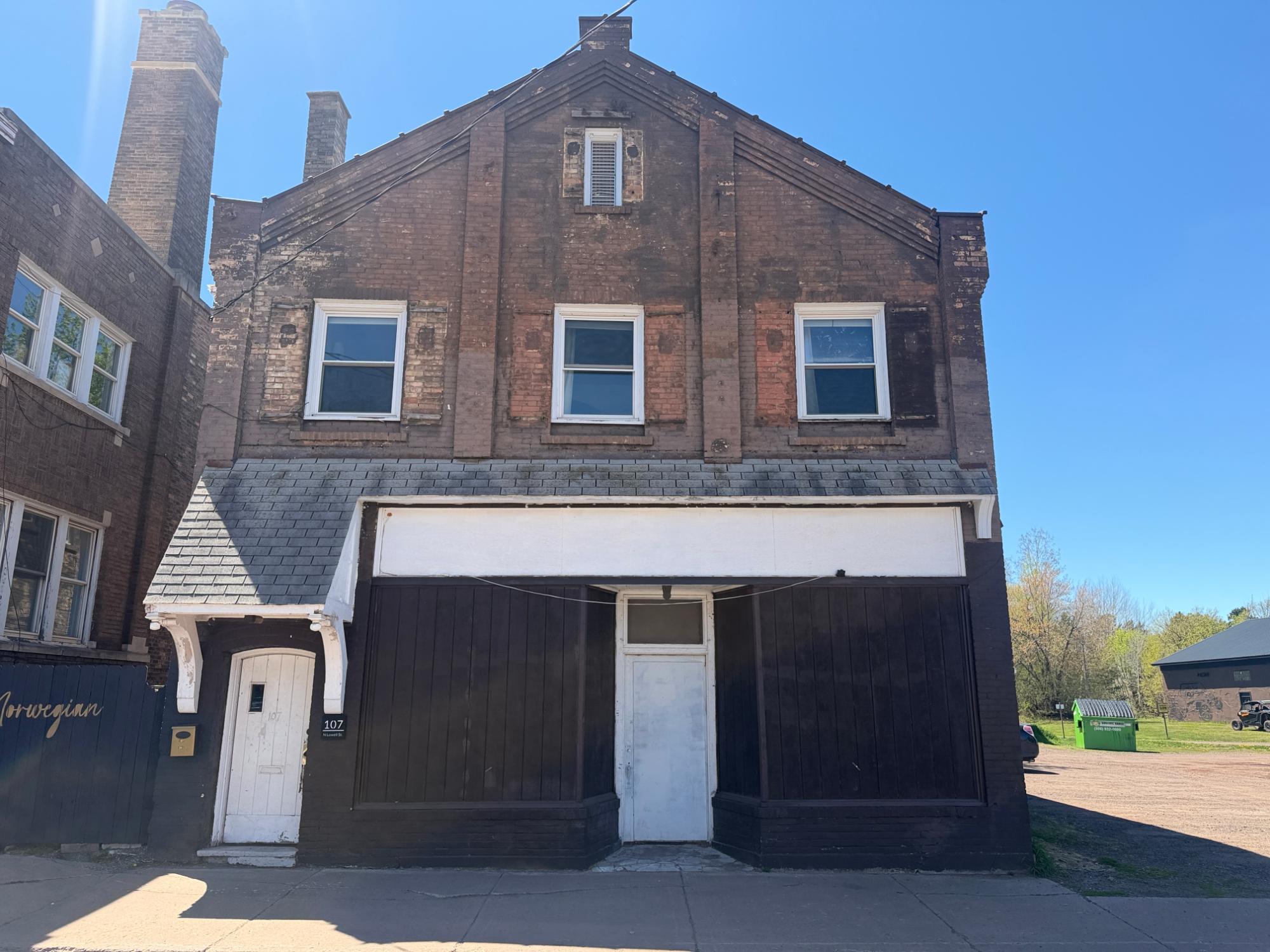 101 LOWELL ST N