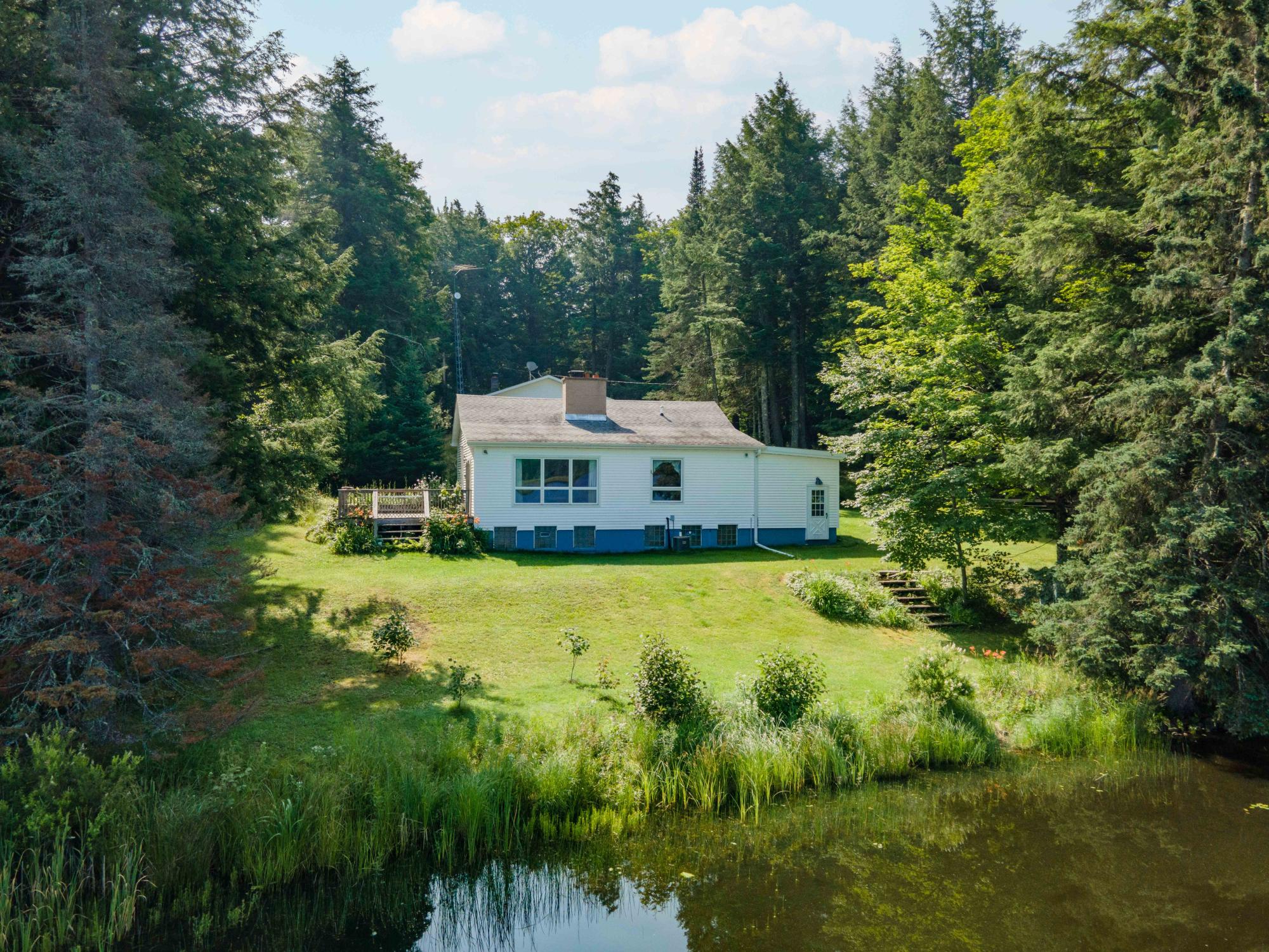 127 BASS LAKE RD