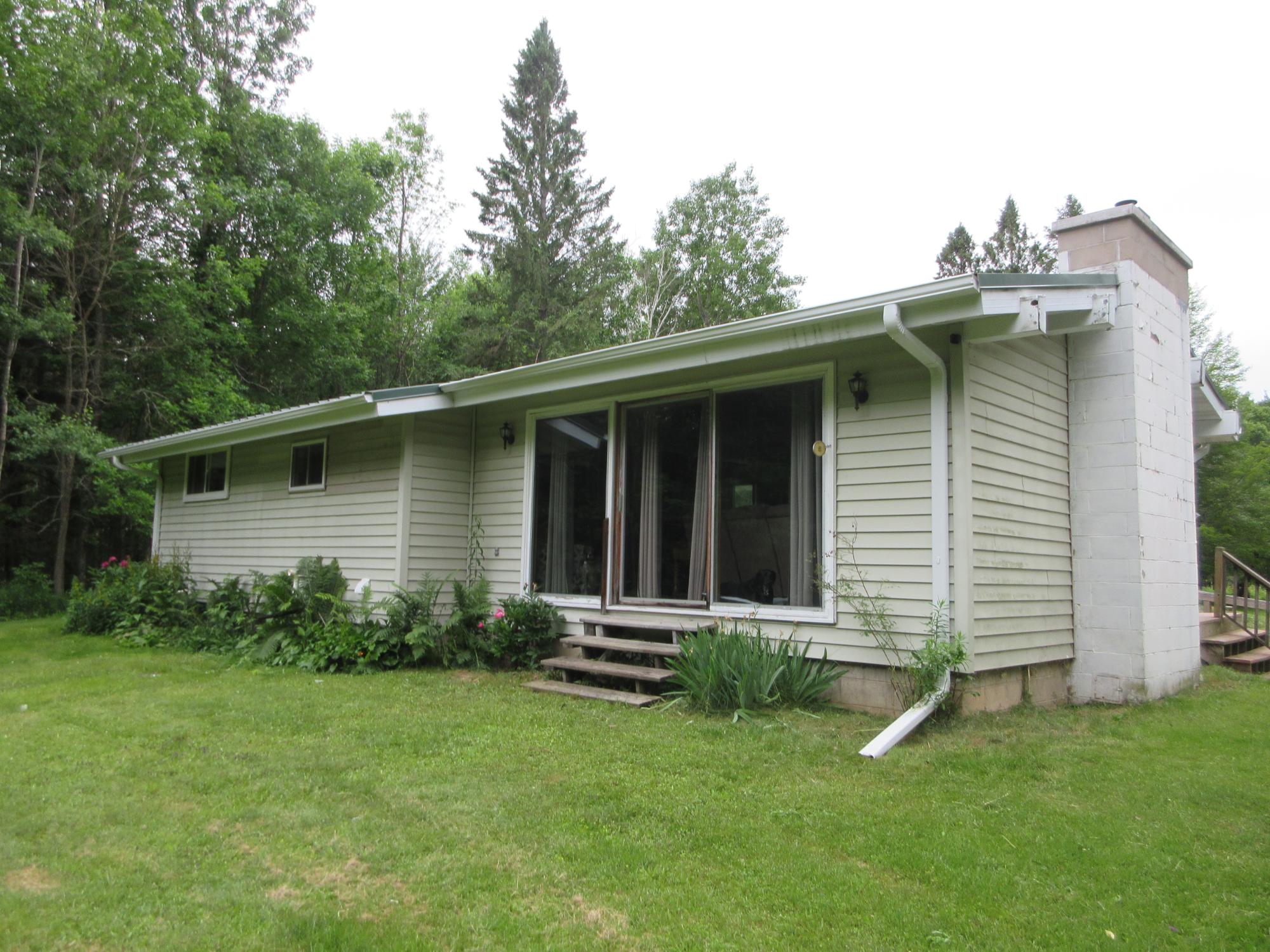 3862 KEITH SIDING RD