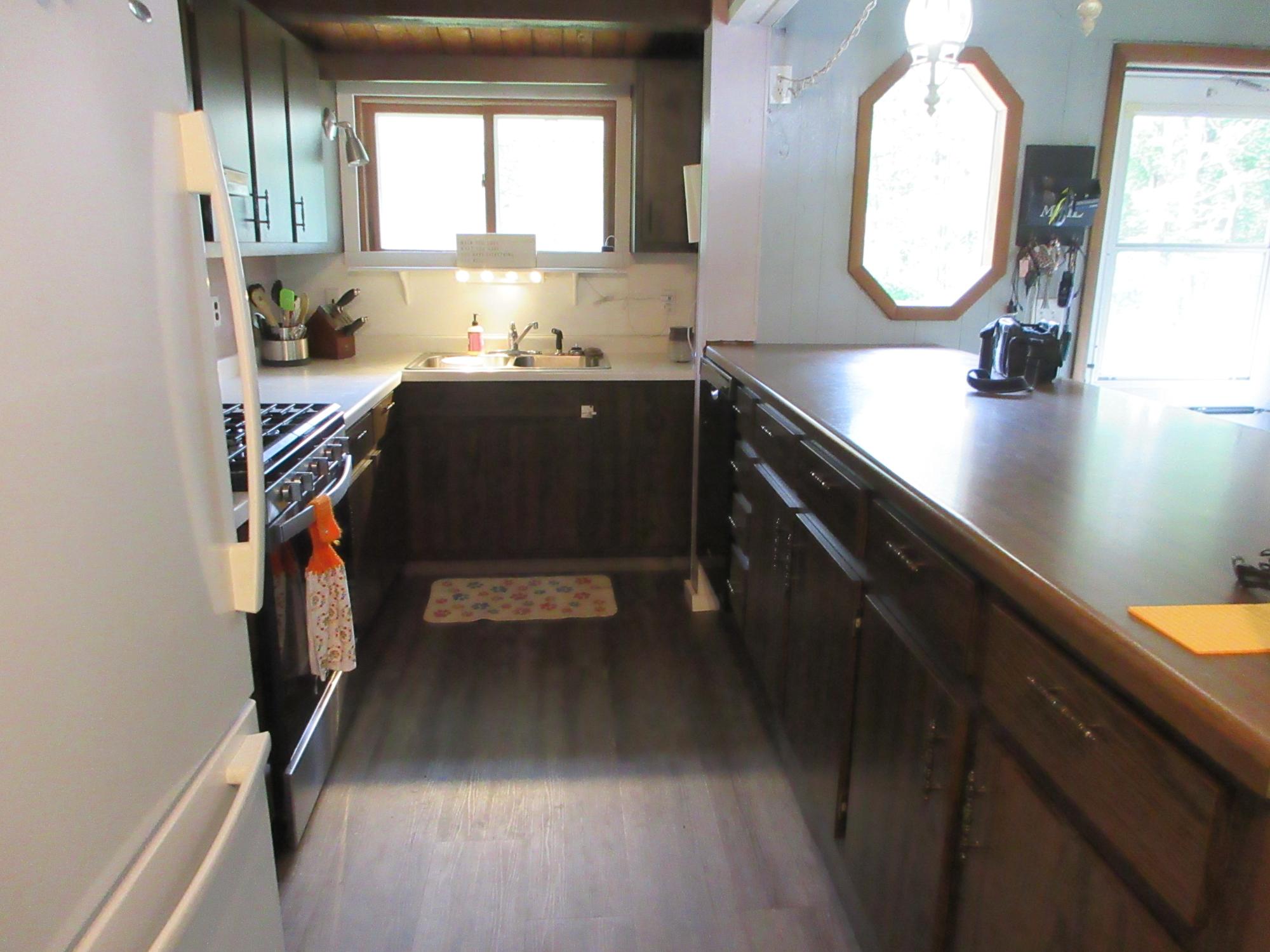3862 KEITH SIDING RD