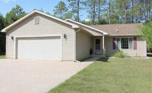8797 DORIS DR, WOODRUFF, WI 54568 - Image 3c11e2f9a2d9e4e2f79675b724be145b/2543077362
