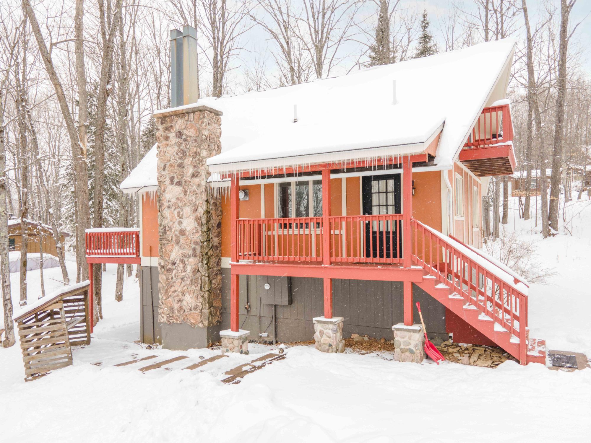 102 BIG BEAR RD