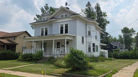 435 5TH AVE Antigo WI 54409