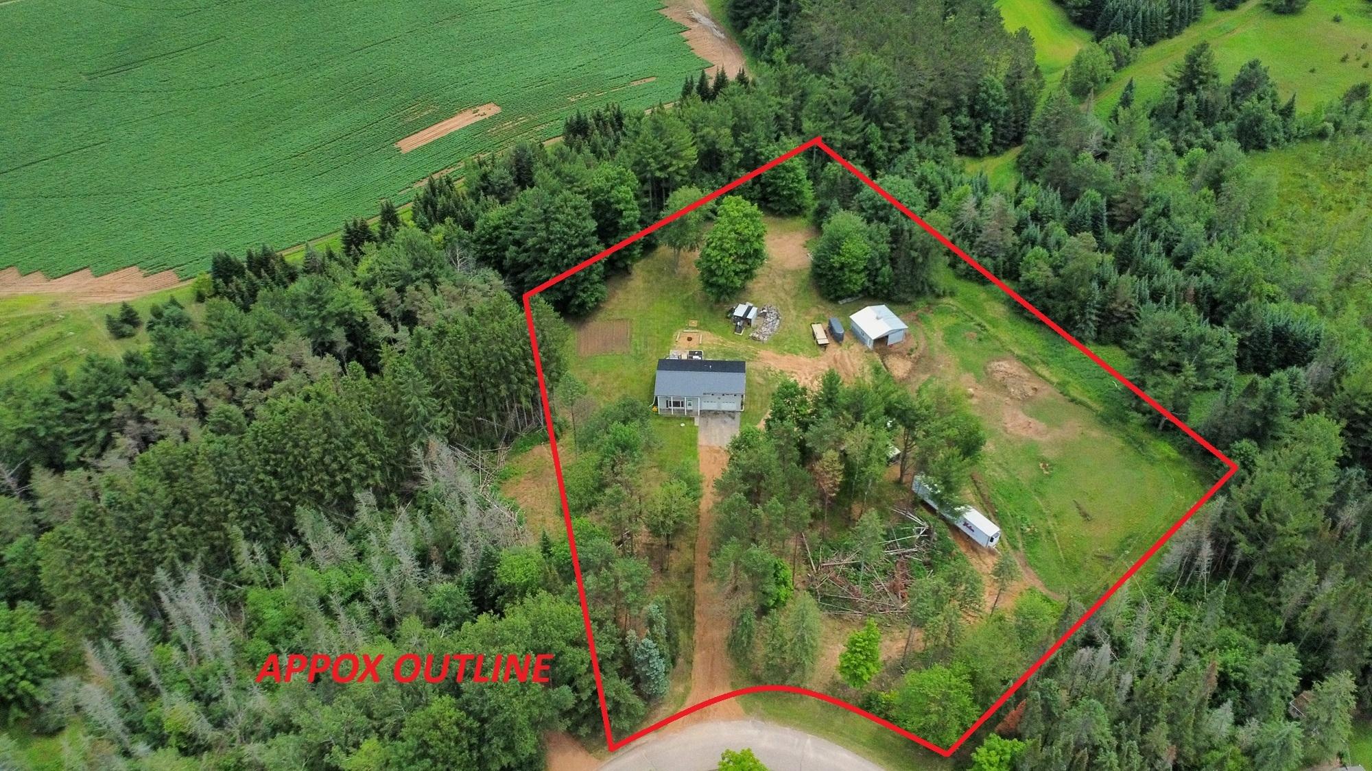 N1629 ROLLING HILLS RD