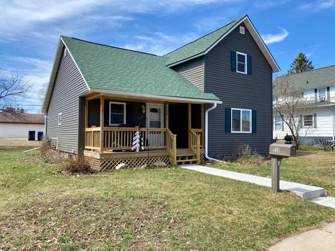 528 5th Ave, Park Falls, WI 54552 - MLS#: 206244