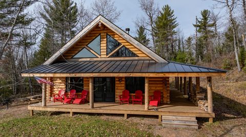 379 SHELTROW RD Crystal Falls MI 49938