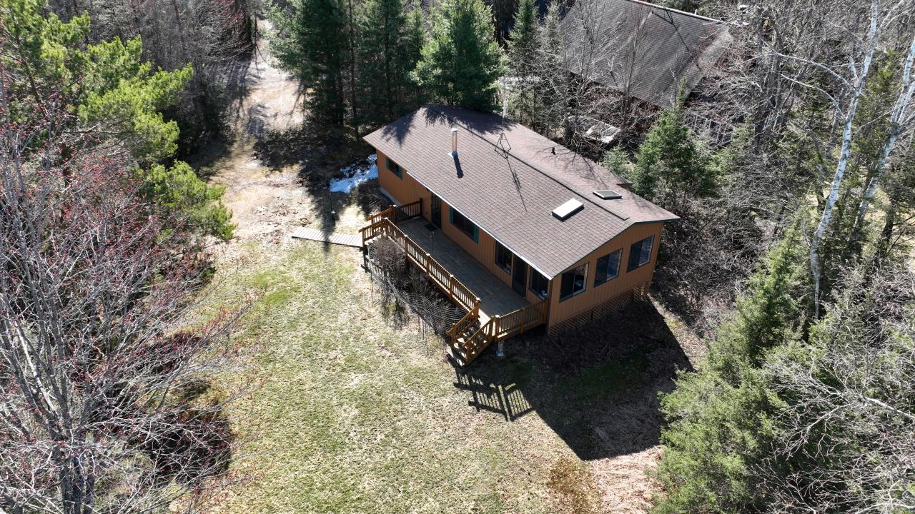 2515 HUNTER LAKE RD E
