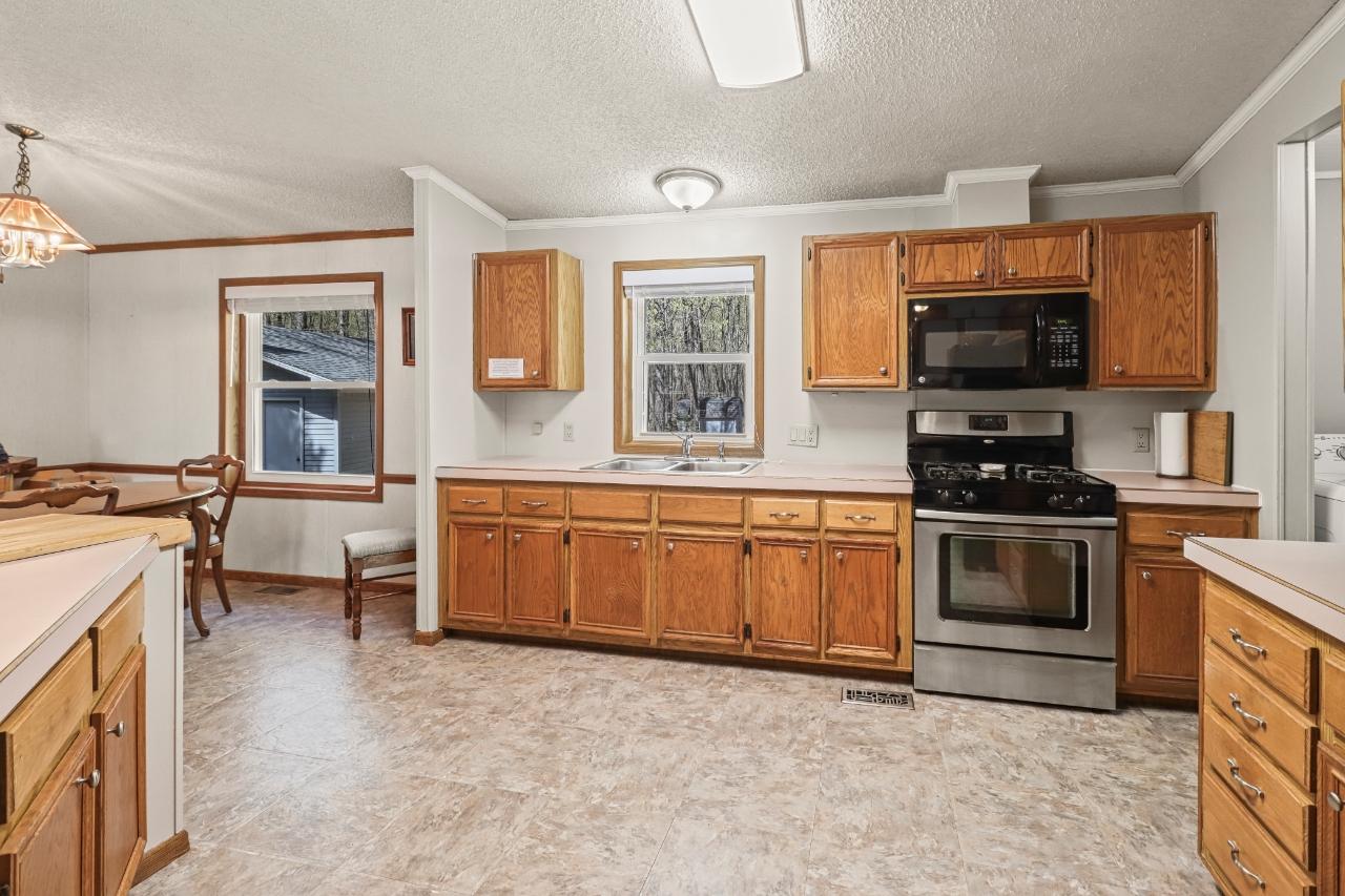 10990 KNAPP RD
