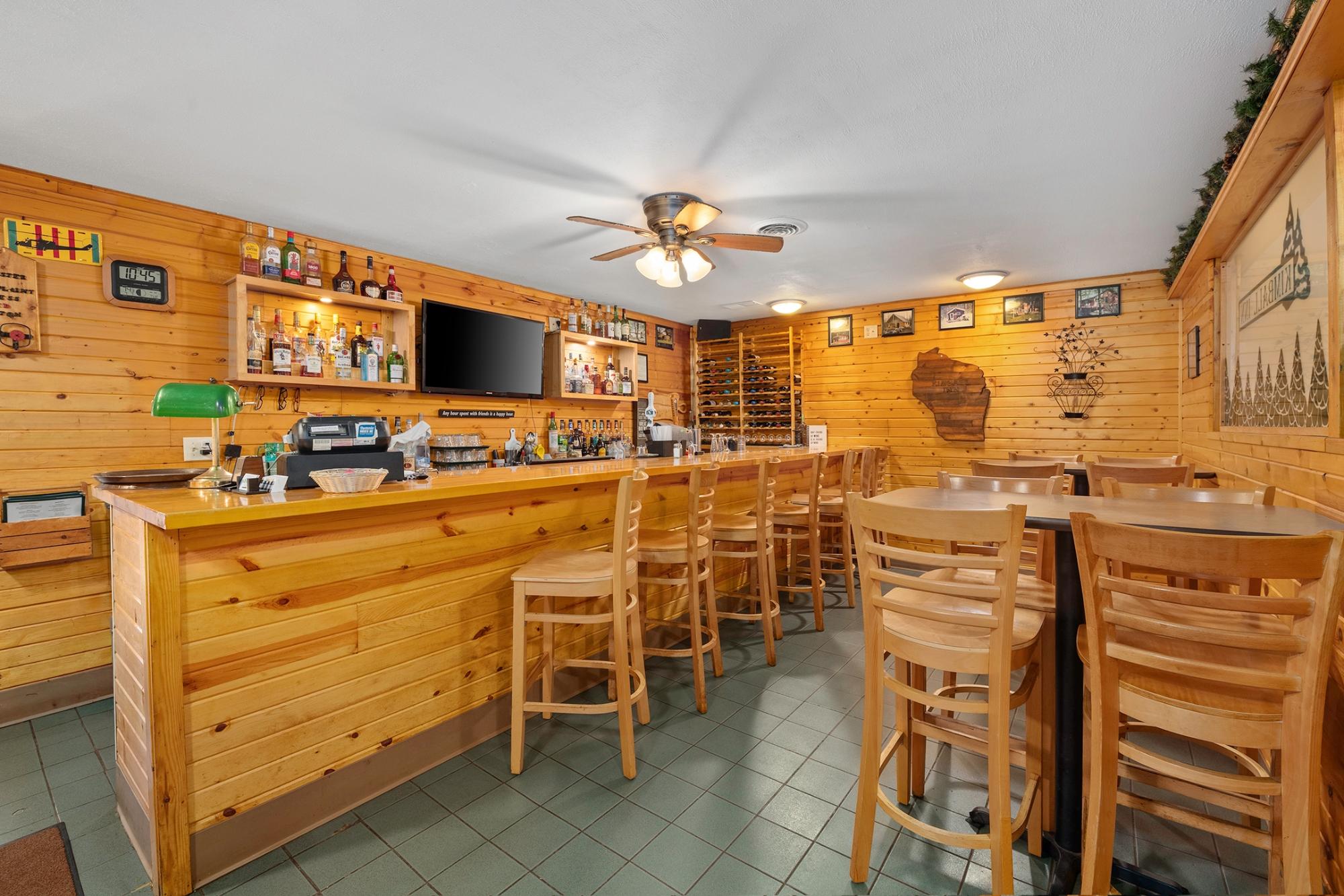 6622 HWY 2 W