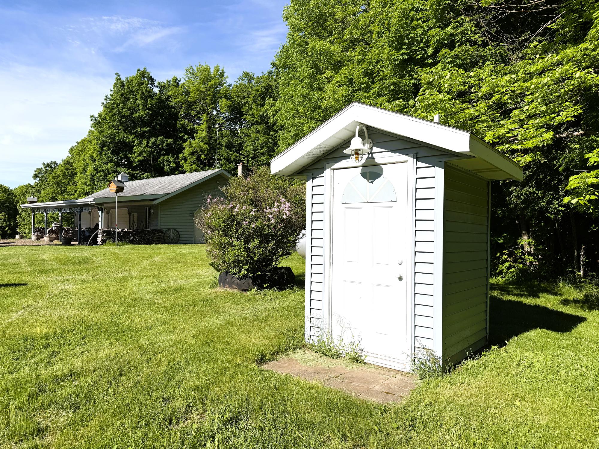 W3308 HEDIN RD