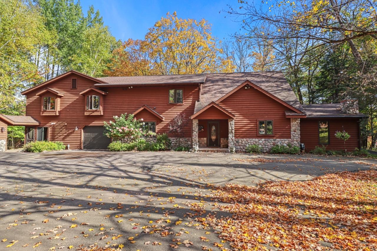 12412 CARLIN LAKE DR