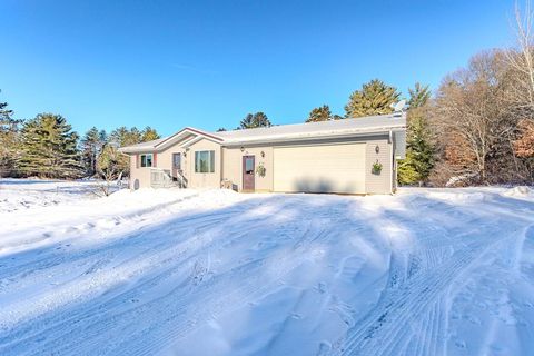 W4490 HENRICH RD Tomahawk WI 54487