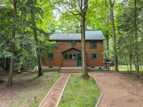 581 BOLLOM RD Three Lakes WI 54562