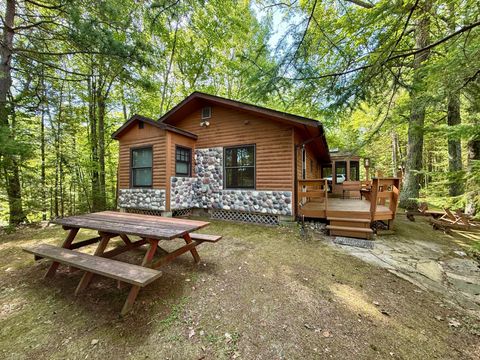 7546 HASBROOK DR Lake Tomahawk WI 54539