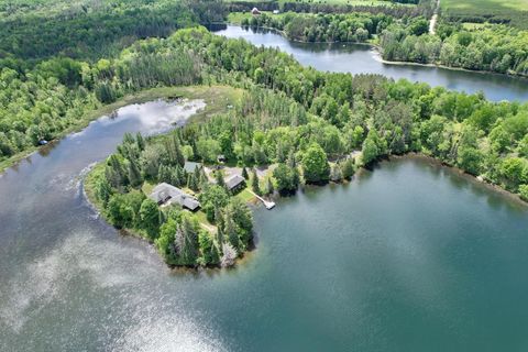 515 KALLA WALLA TR Crystal Falls MI 49920