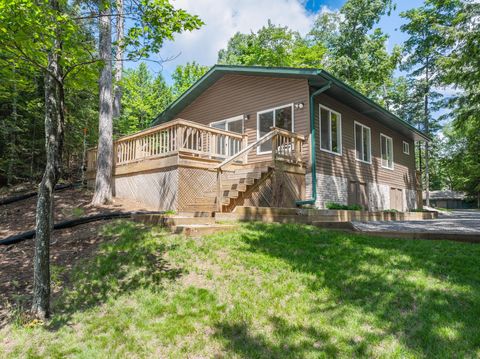 8106 B CAMP RD Eagle River WI 54521