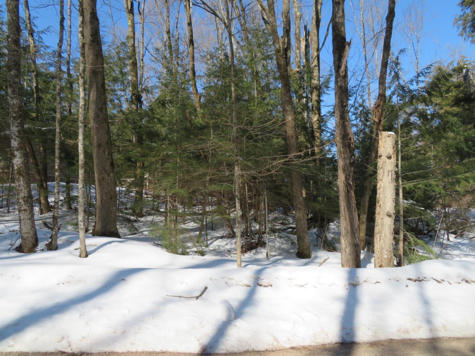 ON ENTERPRISE LAKE RD