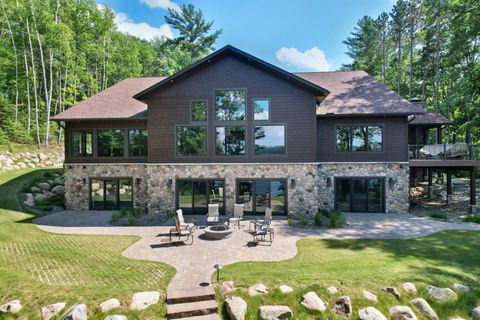 8600 GOLF COURSE RD Sayner WI 54560