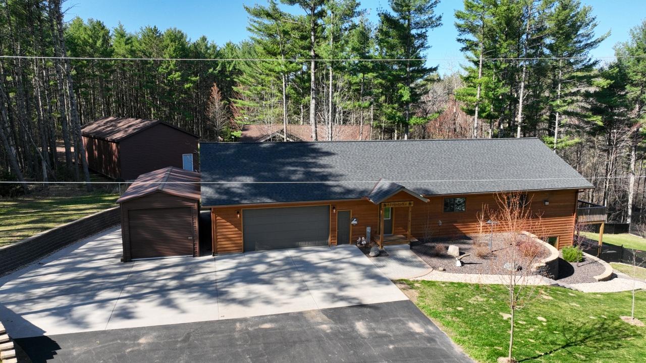 1055 SHISHEBOGAMA DR