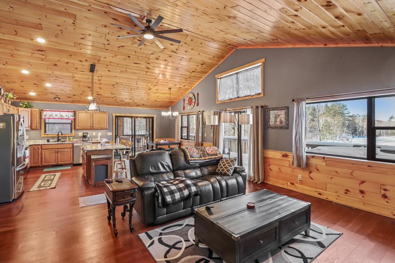 1055 SHISHEBOGAMA DR