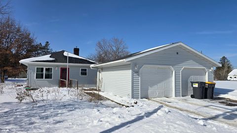 1106 ELM ST Antigo WI 54409