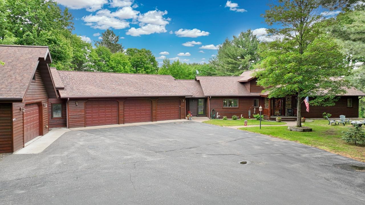 7279 OTTERTAIL LN