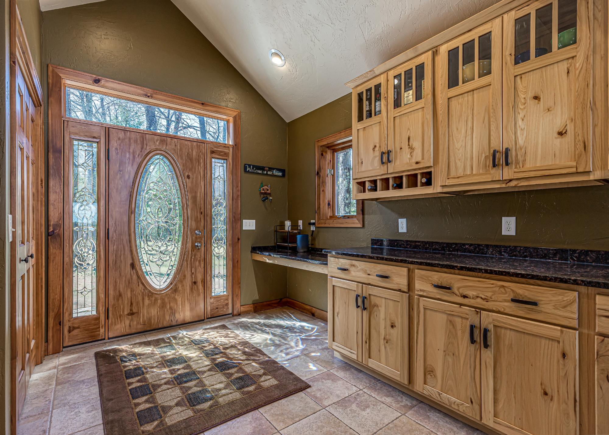 1548 SILVER BEACH DR