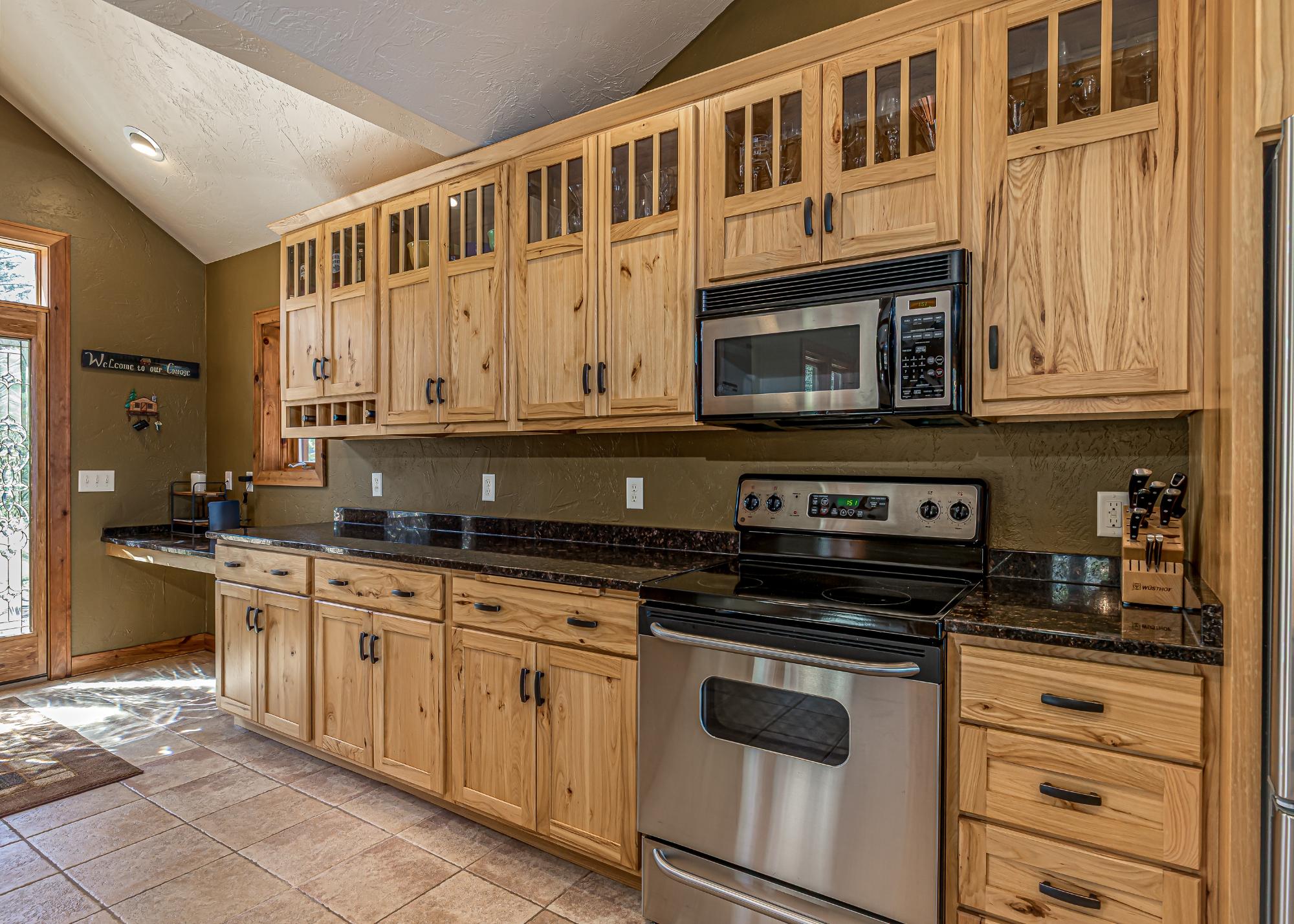 1548 SILVER BEACH DR