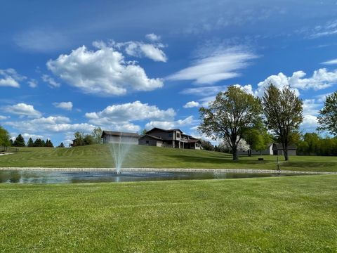 661 SOUTH RANGE RD Ironwood MI 49938