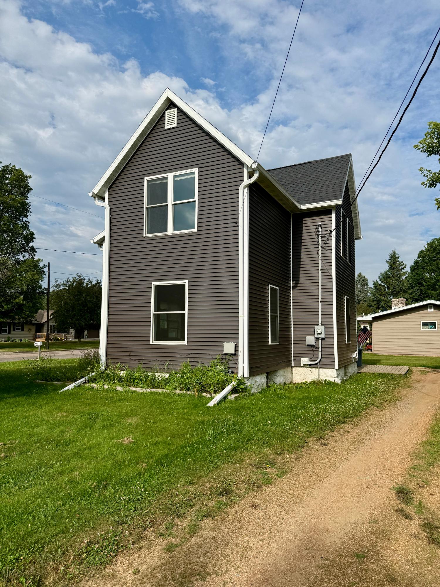 504 FREIBURGER AVE