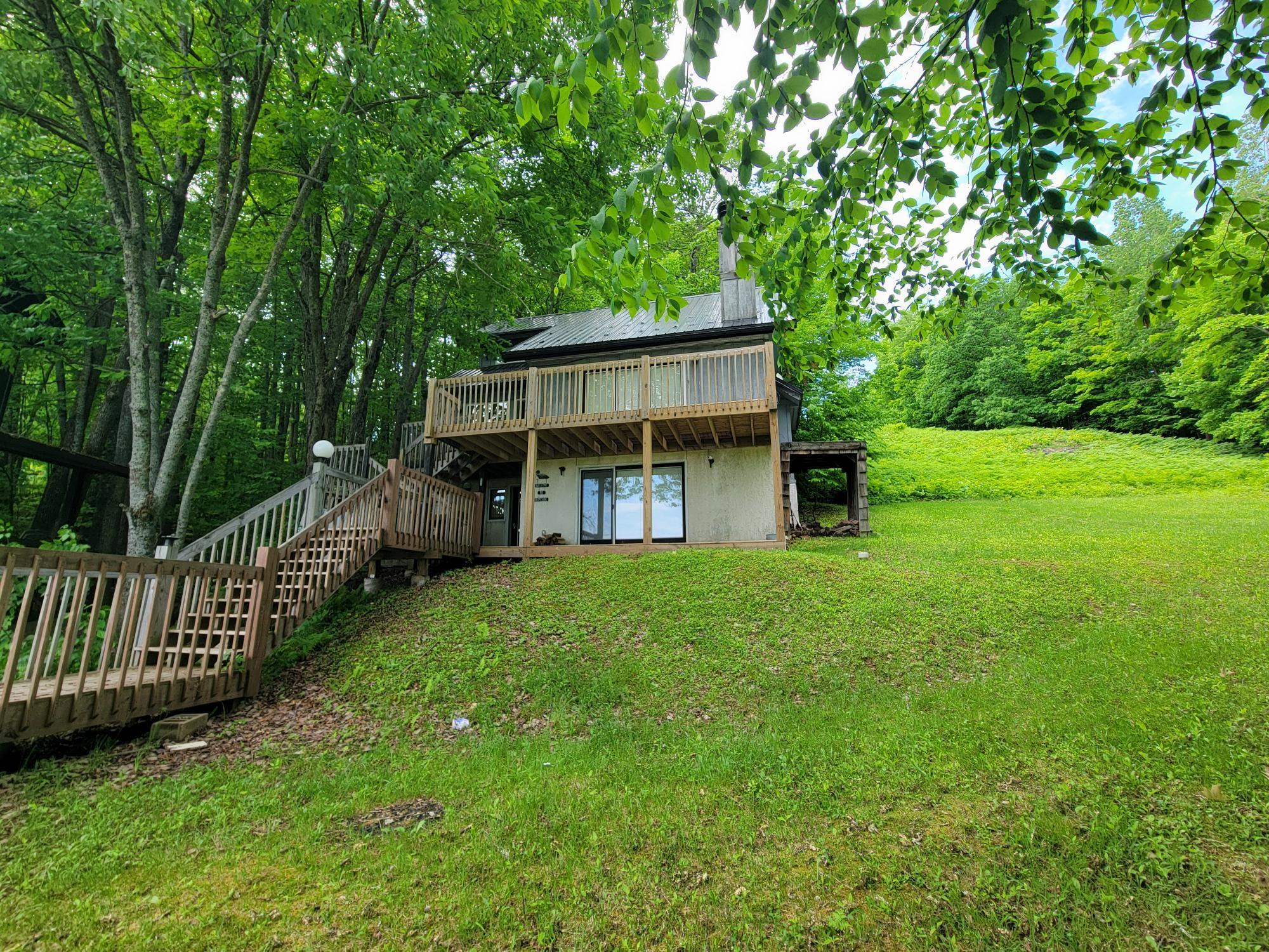 9201-03W LAKE DR