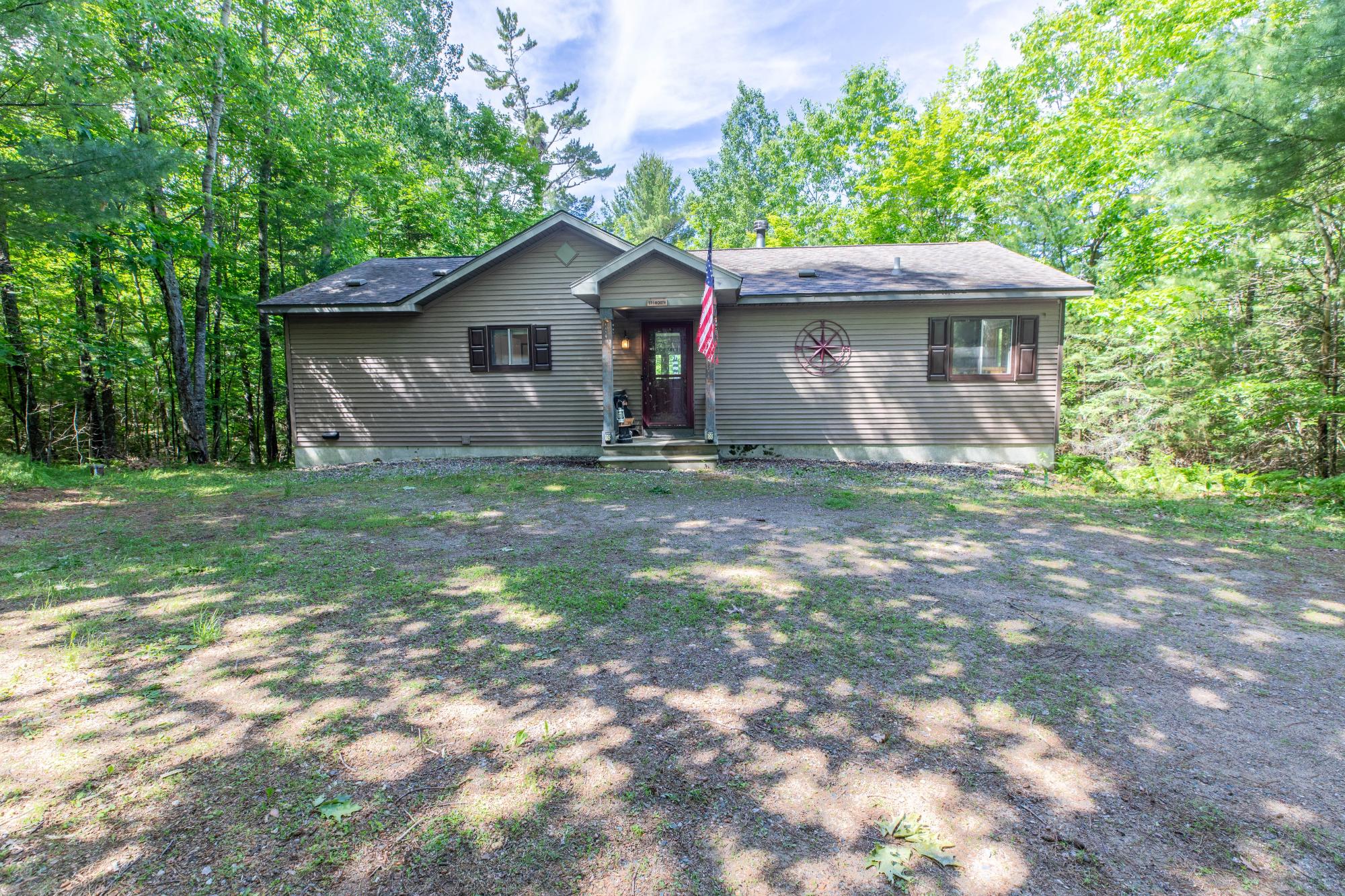 8790 EAGLES WAY
