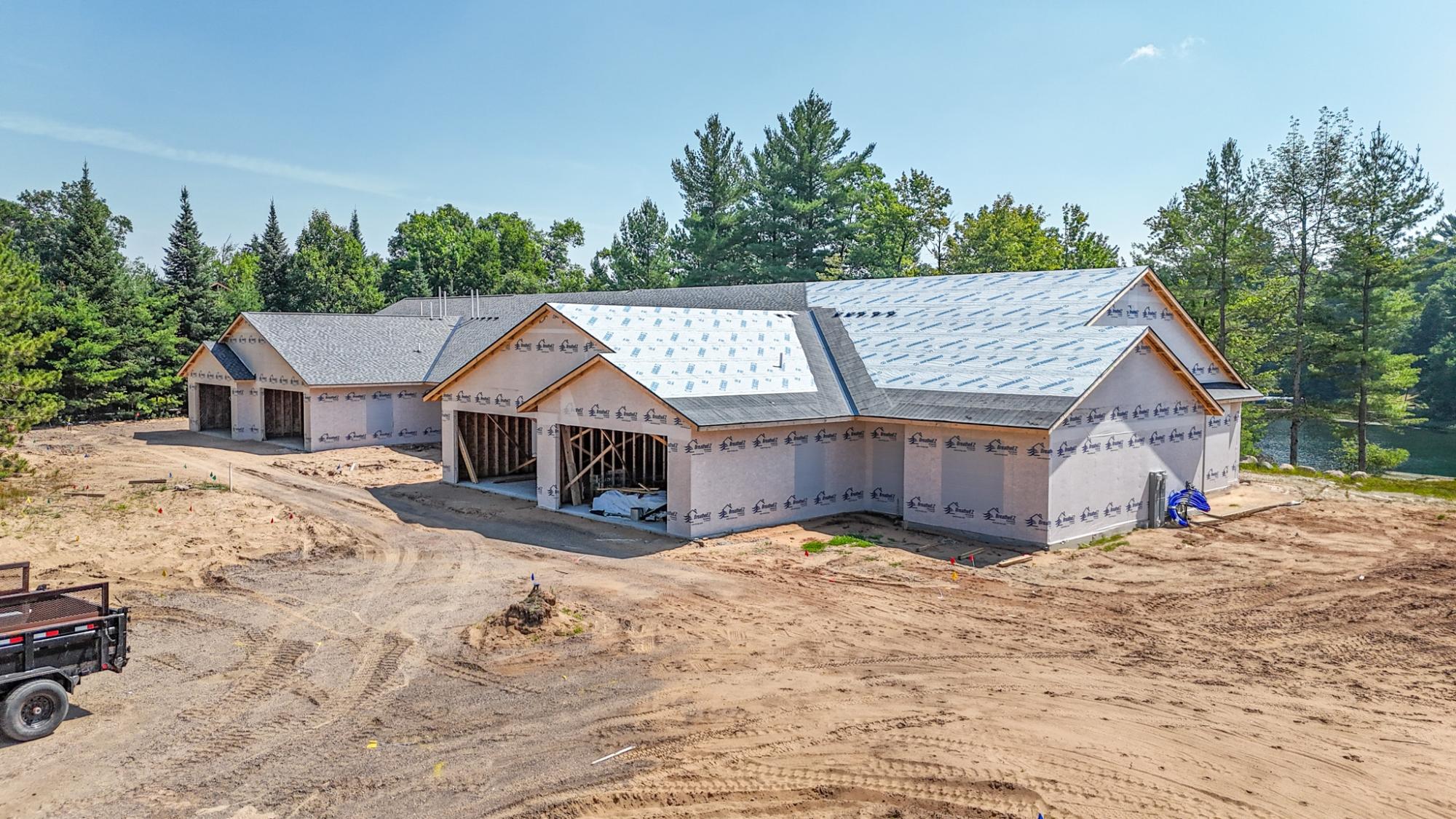 1112 SERENZ LN 1