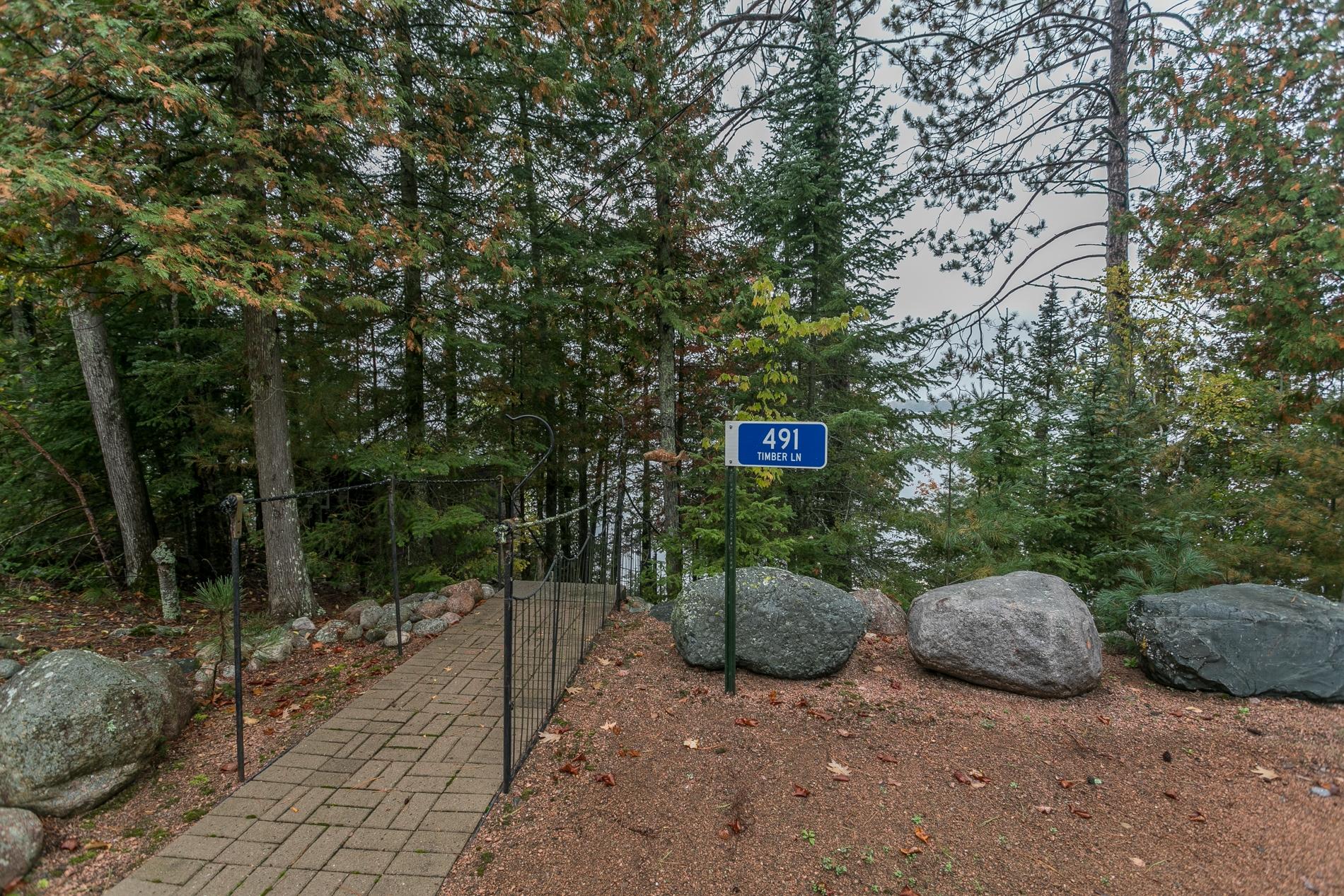 491 TIMBER LN