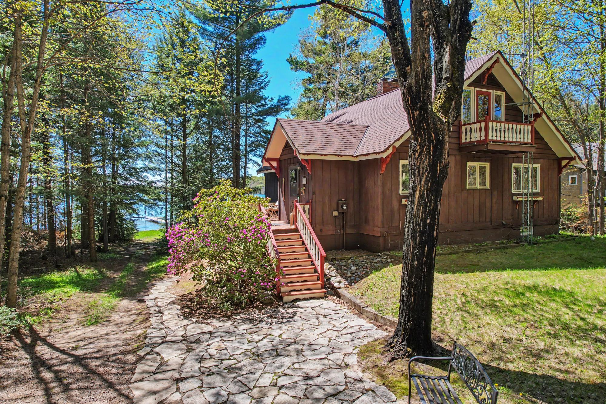 10851 NATURE TRAIL LN