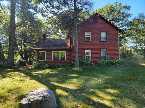 6733W GOLF COURSE RD Winter WI 54896