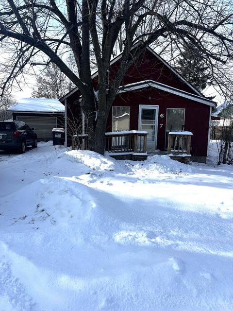 647 LAKE ST White Lake WI 54491