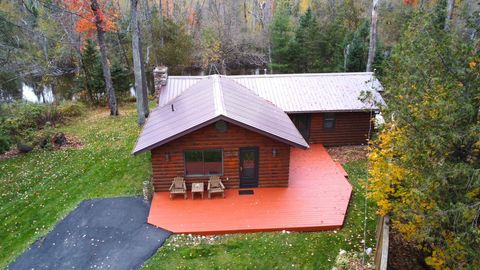 N7799 MARSHALL LN White Lake WI 54491
