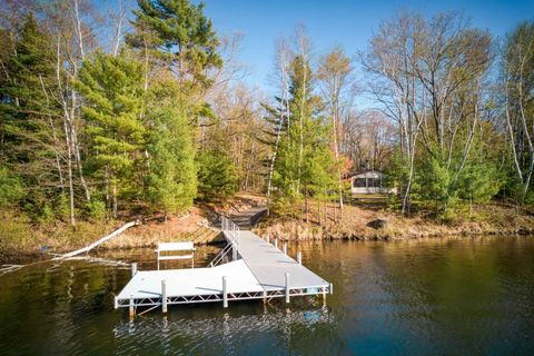 2329 POINT LN Lac du Flambeau WI 54538