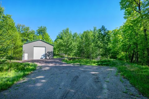 2136 SIMPSON RD Phelps WI 54554