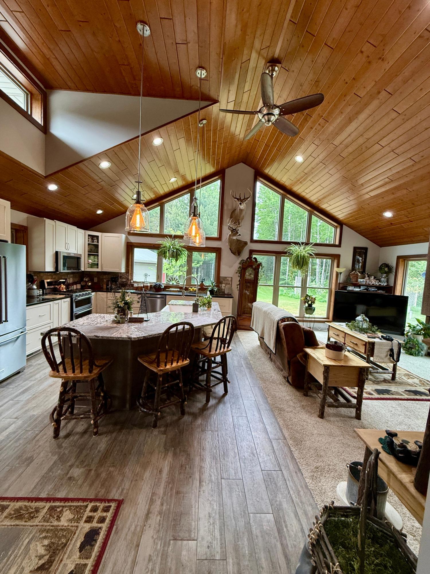 10543 PAT PHALEN RD