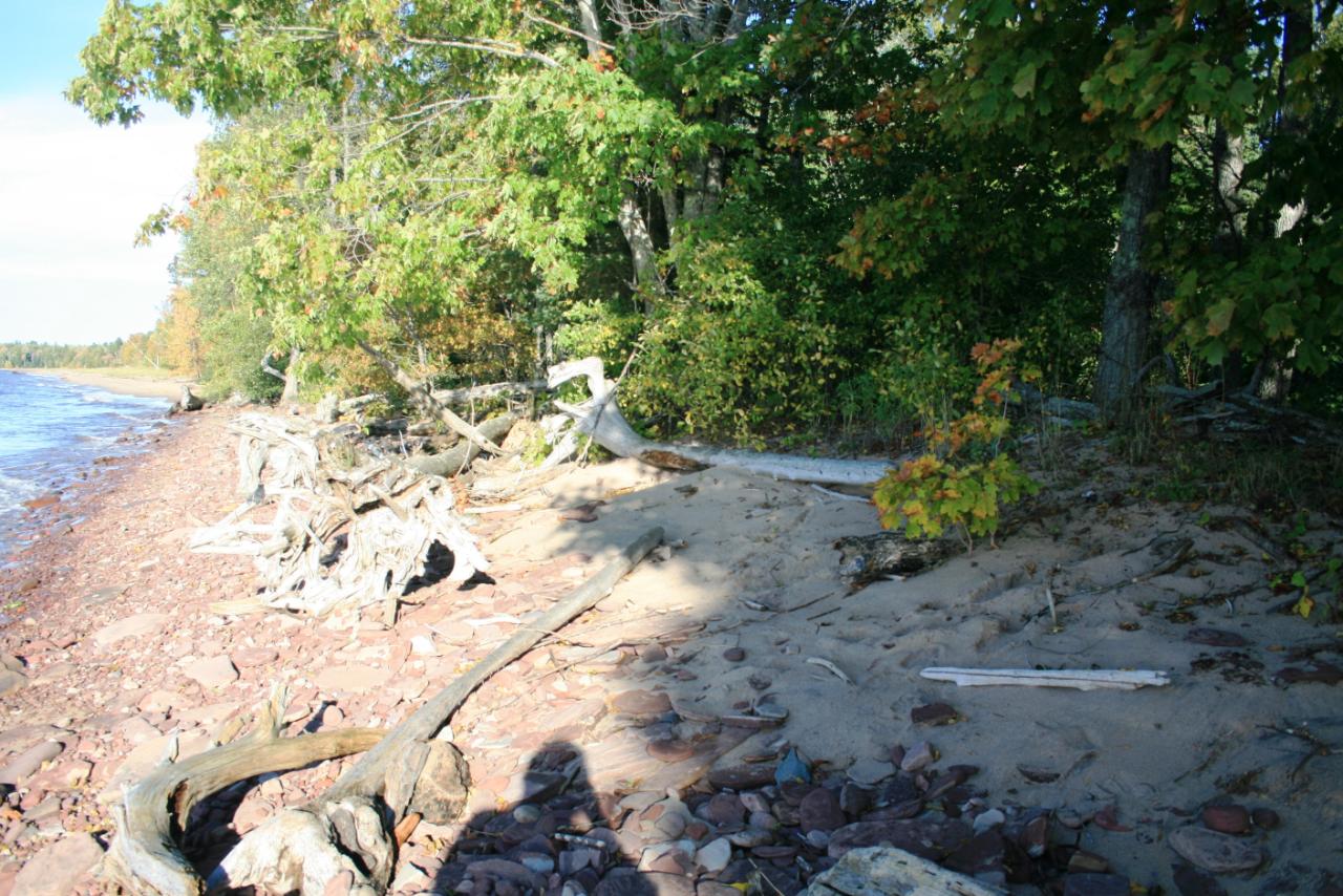 TBD LAKESHORE DR 75-79