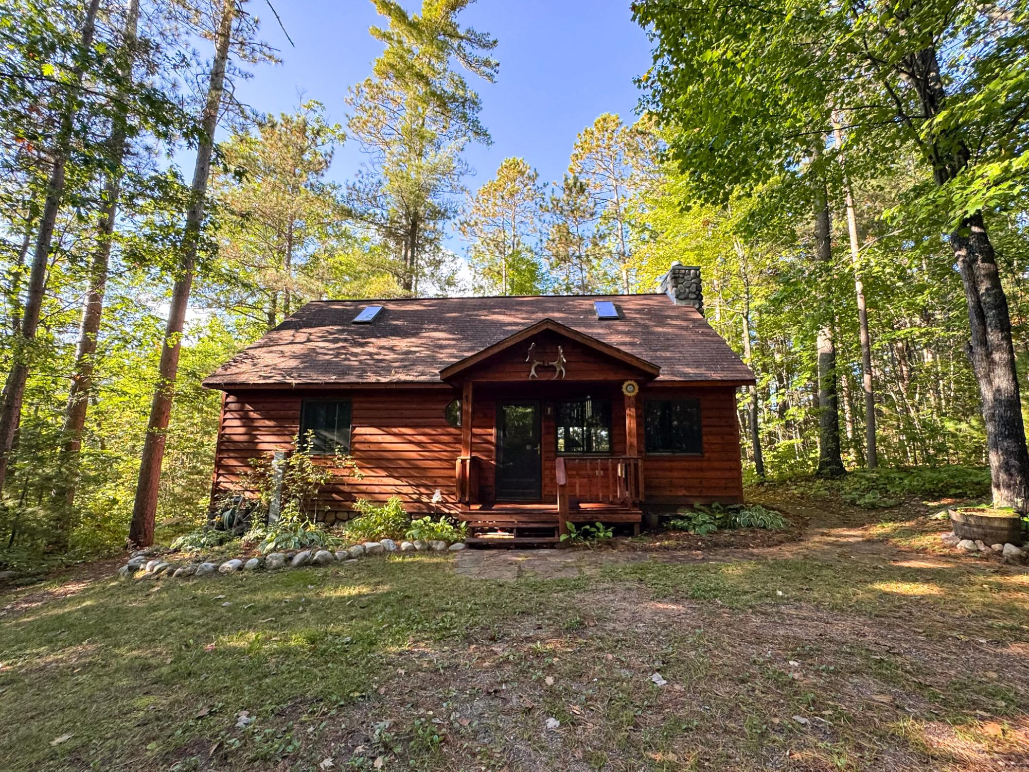 14886 REDPOLL LN