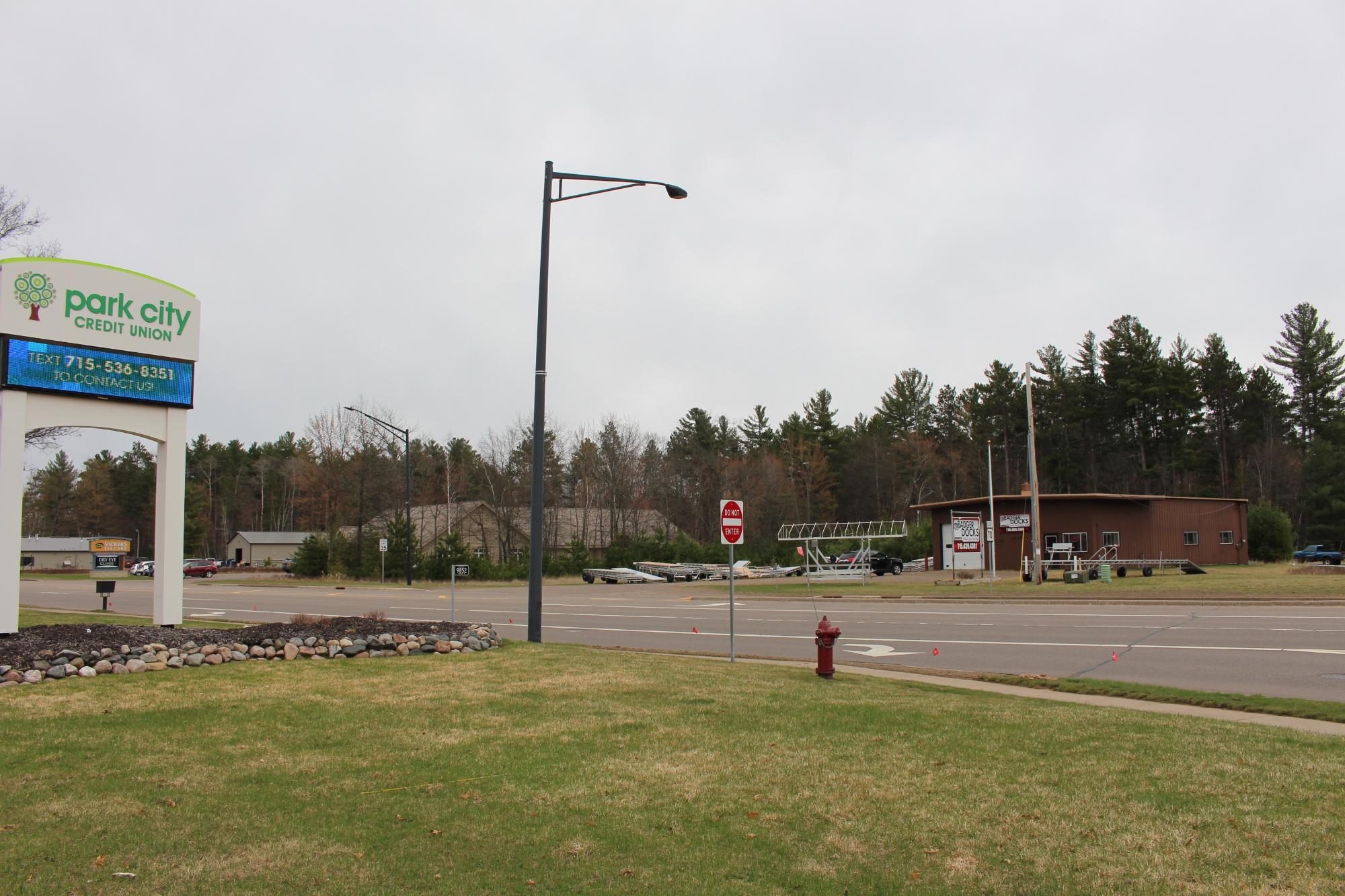 9855 HWY 70