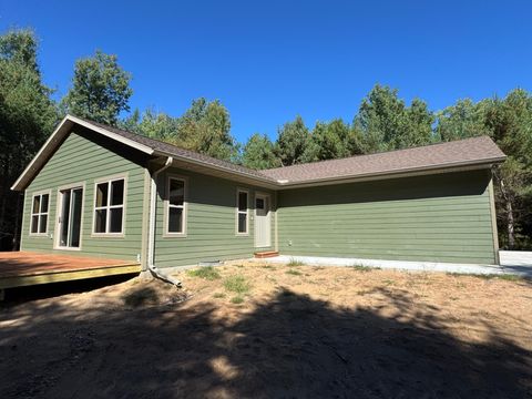6671 CRYSTAL LAKE RD Three Lakes WI 54562